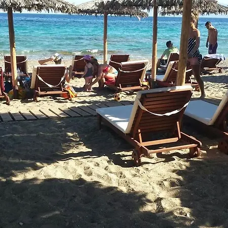 אתר נופש Argolic Strand Camping נאפפליו