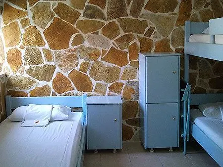 אתר נופש Argolic Strand Camping